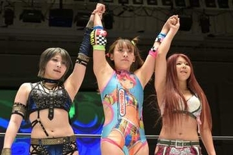 フワちゃんが帰国初戦の６人タッグで勝利　海外遠征は「毎日、泣いてばっかでいました」