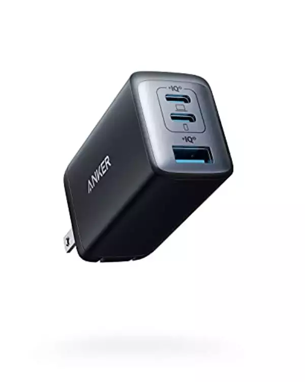 「【21%OFF】充電器はこれ一つ「Anker PowerPort III 3-Port 65W Pod」がセール中」の画像