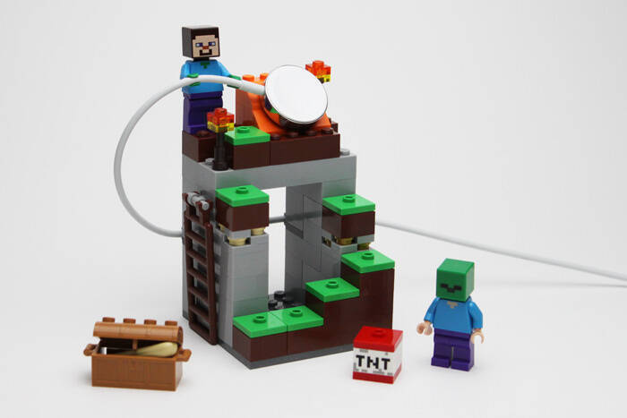 レゴでApple Watchの充電スタンドを作ってみた