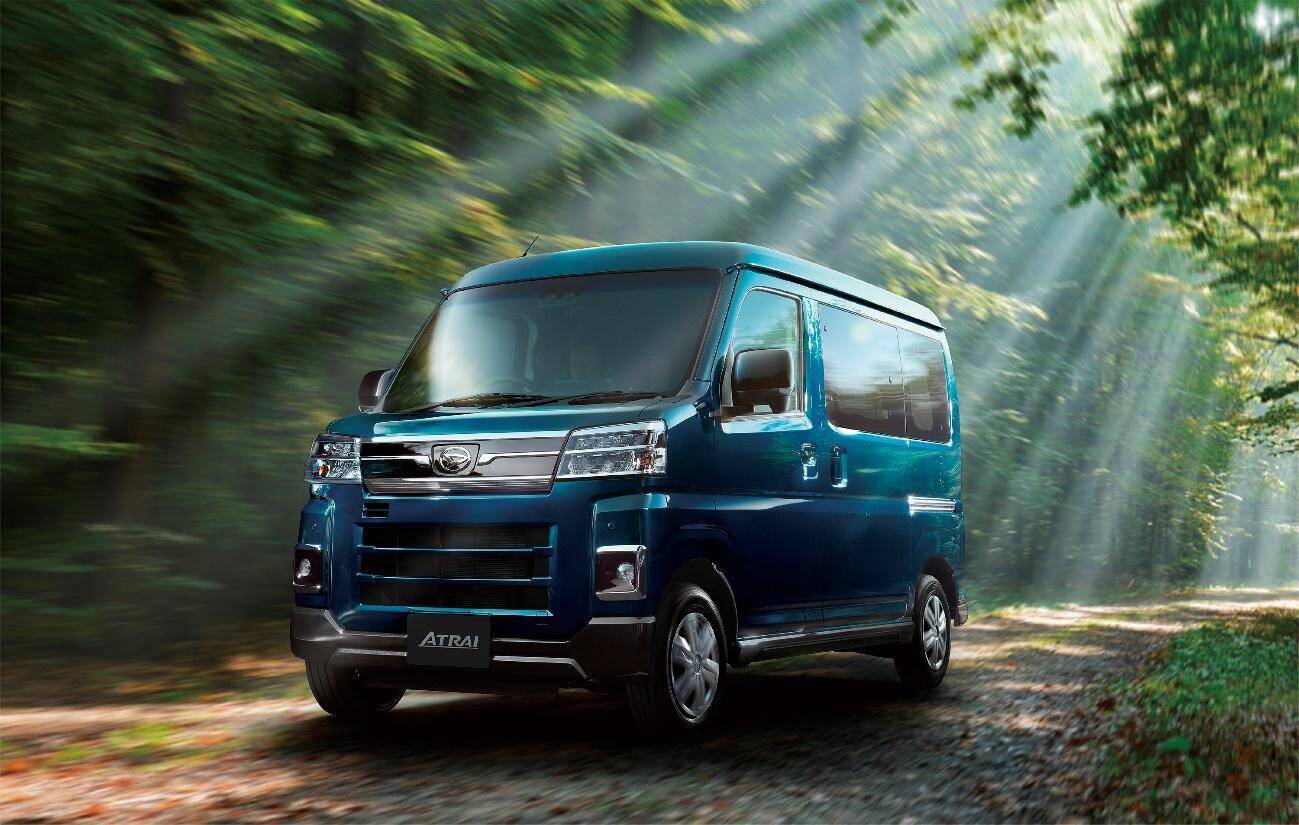 今、話題の「バンライフ」とは？キャンピングカーとの違いやオススメのモデルを解説！