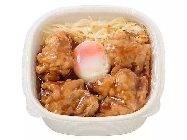 「【セブン-イレブン】がっつり食べたい日に！ボリューム満点の新作お弁当3選「やみつきニンニク醤油の温玉唐揚げ丼」は特製タレが食欲をそそる！」の画像