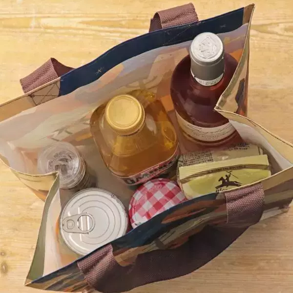 「オンラインで売れ筋1位【カルディ伝説バッグ】エコバッグより人気ある「紙袋」」の画像