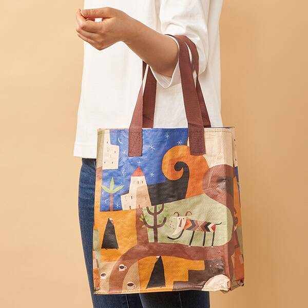 オンラインで売れ筋1位【カルディ伝説バッグ】エコバッグより人気ある「紙袋」