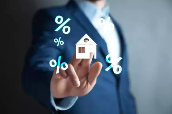 長期金利が4カ月半ぶりの低水準。住宅ローン利用者で「金利変動への対策」を知っている本当の割合とは