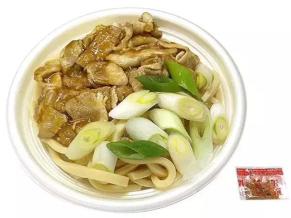 「【セブン-イレブン】ご当地の麺メニューが充実！新作麺類3選「埼玉県産小麦使用　肉汁うどん」は噛み応えのある太麺が特徴！」の画像