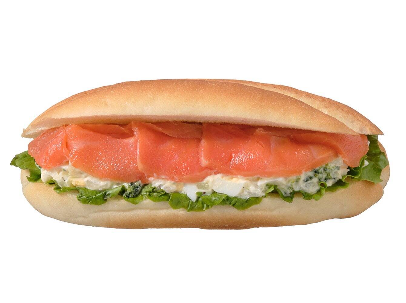 【セブン-イレブン】時間がなくても美味しく片手ランチ！総菜パン新作3選「スモークサーモン＆ブロッコリータルタル」はタルタルソースが味の決め手！