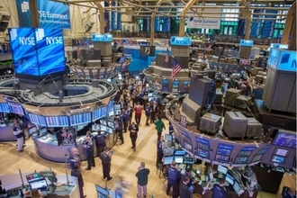 2026年8月3日の米国株式市場｜オラクル・メタが急伸、S&P500とダウがそろって上昇——AI・大型テック主導の全面高