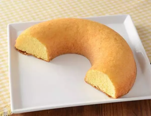 「【ローソン】おやつにも嬉しい！ローソンの新作菓子パン3選「ちぎれるりんごブレッド」は一口サイズにちぎりやすいふんわり食感！」の画像