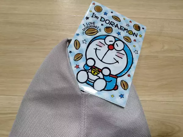 「【スリコ】新作バッグが、超有名ブランドのアイコンバッグに似ている！？ SNS騒然！ 今すぐチェック！」の画像