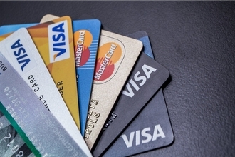 クレジットカード選び3つのポイント「年会費・ブランド・還元率」