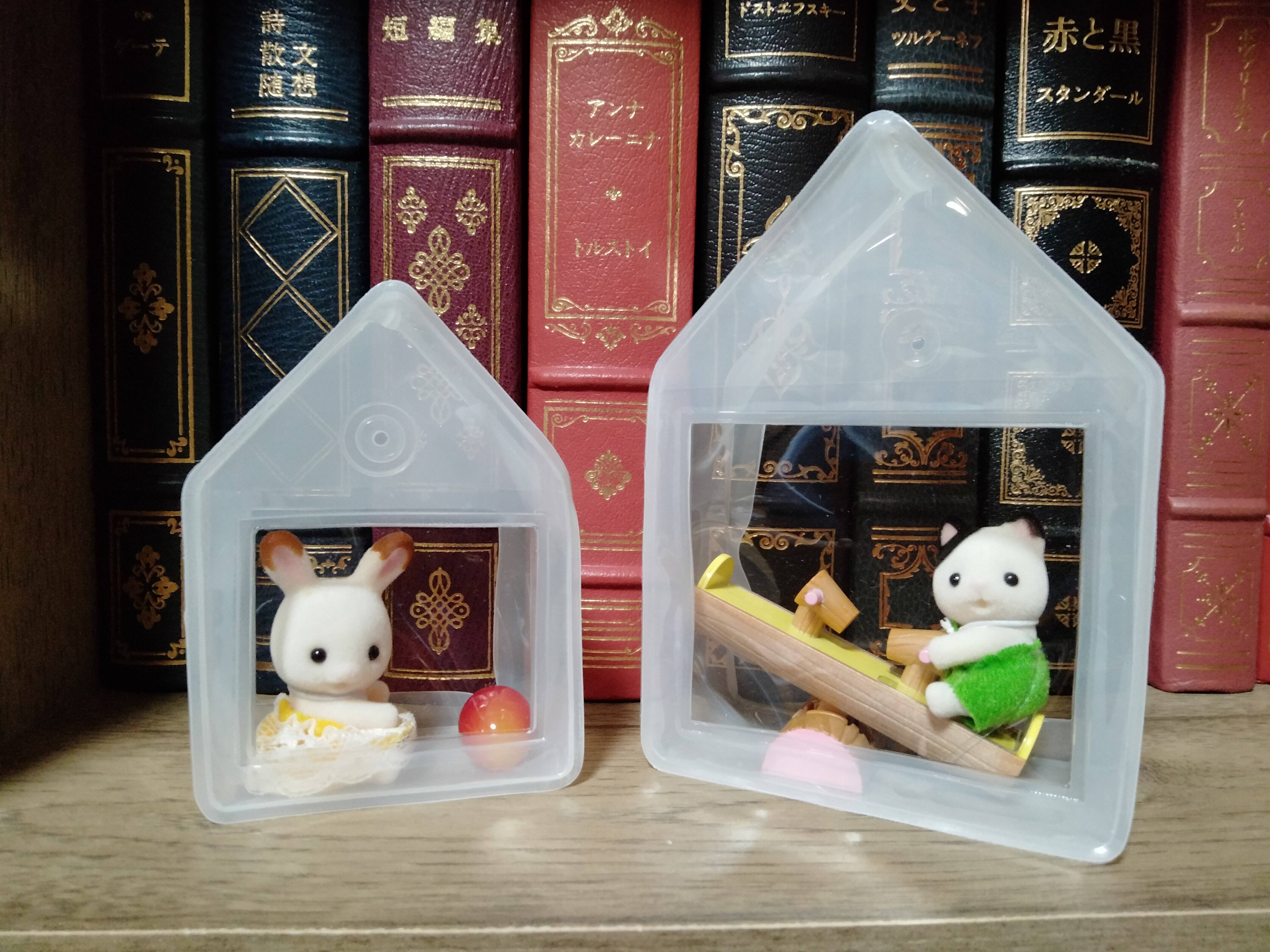 シルバニアにちょうどいい！ 【キャンドゥ】のミニハウスディスプレイがかわいい！ 見せる収納を実現！