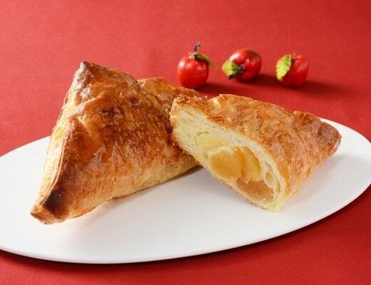 【ローソン】和から洋まで楽しめる！ローソン新作スイーツ3選「草餅　つぶあん」春の訪れを感じるよもぎとほどよい甘さの餡の旬な和菓子