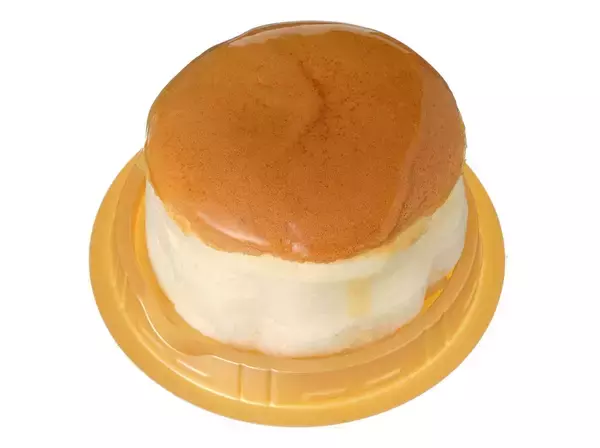 「【セブン-イレブン】食感を楽しむスイーツ新作3選「もっちーりパンケーキ　2個入」はしっとりもっちり生地にこだわったシロップ入りのパンケーキ」の画像