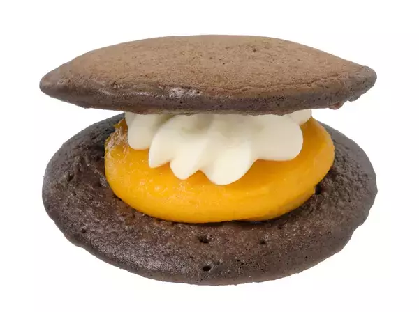 「【セブン-イレブン】秋の味覚！セブンの新作かぼちゃスイーツ3選「かぼちゃ＆マスカルポーネ生どら焼」はココア風味どら生地との相性抜群！」の画像