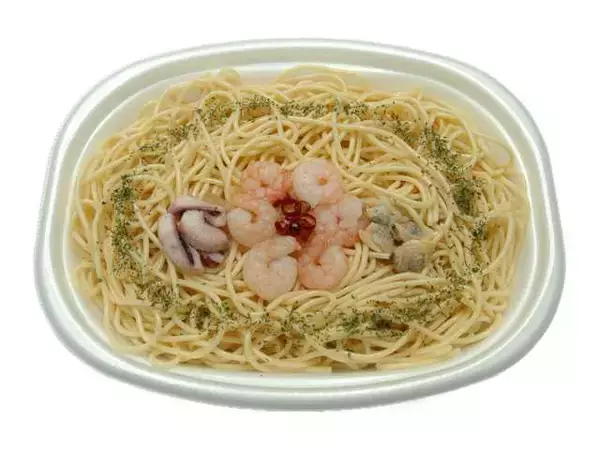 「【セブン-イレブン】和風も洋風も楽しめる新作パスタ3選「キャベツとしらすと小海老のペペロンチーノ」は思わず食べたくなる旬素材で彩る春パスタ」の画像
