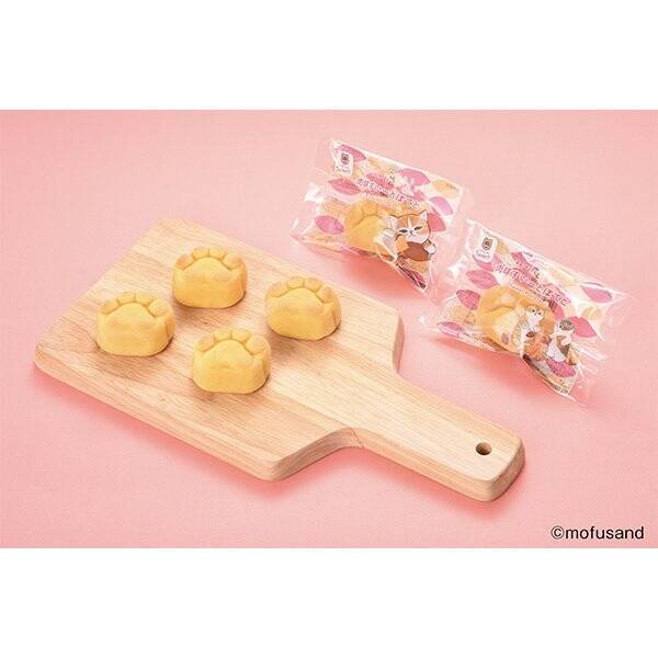 【ファミリーマート】明日はバレンタイン！にゃんこモチーフで癒されるファミマの新作スイーツ3選！「【ファミリ～にゃ～ト大作戦！】クロネコのオムレット」はクロネコのクッキートッピングがかわいい！