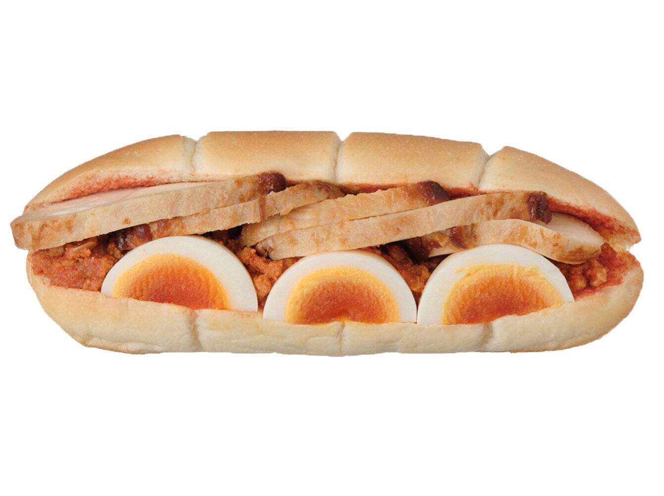 【セブン-イレブン】ボリューミーな総菜パン新作3選「コーンとベーコンのクリームソース」は温めて食べたい！