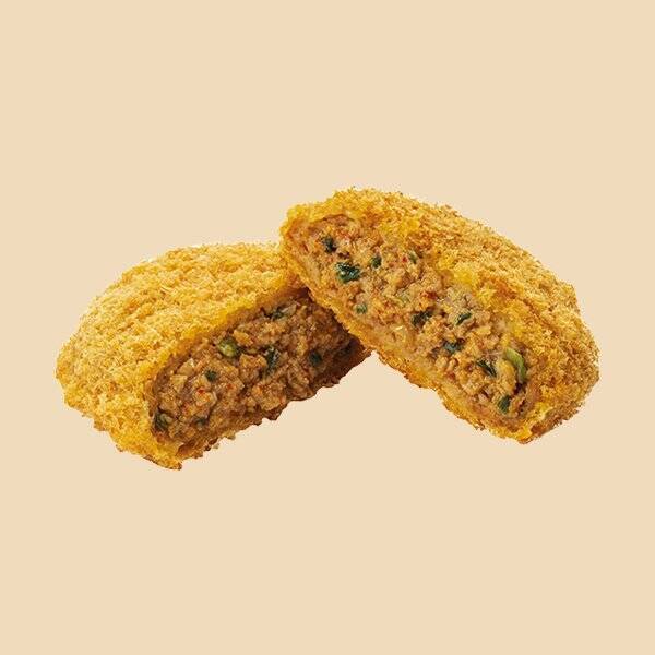 【ファミリーマート】話題の味をワンハンドで！味仙本店監修商品3選！「味仙本店監修台湾ミンチまん」はガツンとした味わい