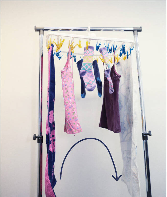 部屋干し特有の「生乾きのニオイ」はこれで防げる！ 梅雨時も快適に過ごすコツ