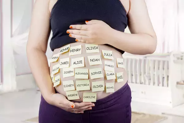 「キラキラネーム」つけた親とその子ども、それぞれの本心とは