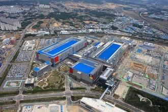 半導体前工程ファブ投資、20年は8％増の約600億ドル