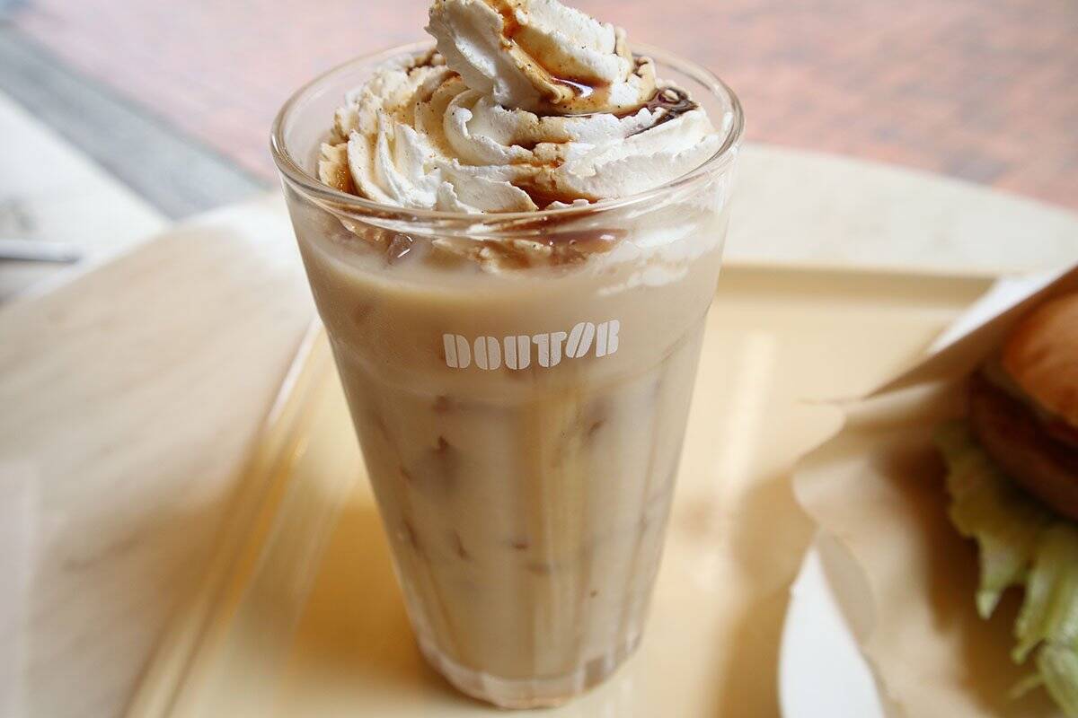 【ドトール】秋の新作メニューは“お肉なし”のヘルシーバーガー - 美味しいの？実食レビュー