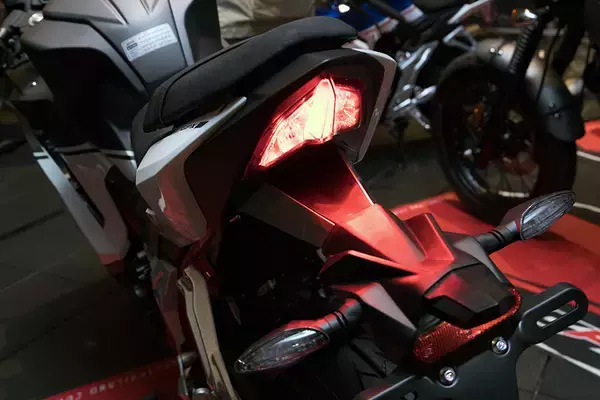 「日本に学んだタイ王国の二輪車メーカーが日本進出、3機種を発売」の画像