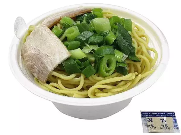 「【セブン-イレブン】新商品のあつあつご当地ラーメン厳選3選「新潟燕三条　背脂醤油ラーメン」はこだわりスープが自慢！」の画像