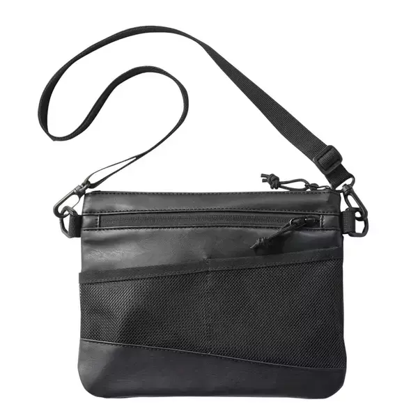 「【ワークマン】こんなに便利で980円「手ぶらでいける軽量バッグ」3選」の画像