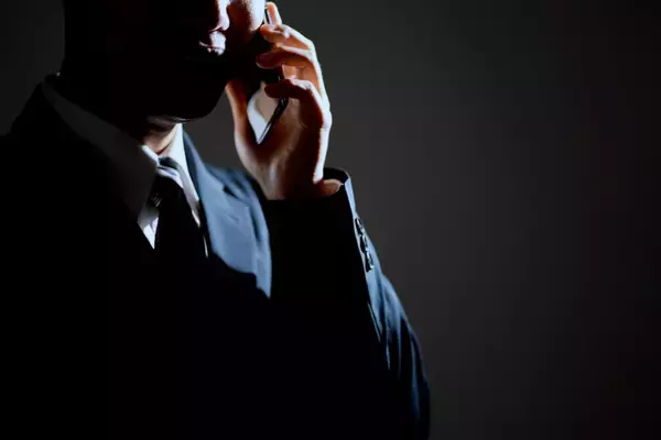 投資詐欺から身を守る金融知識。リテラシーとひもづいた「資産運用で失敗する人」の行動3選