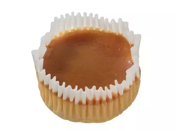 「【セブン-イレブン】今日のご褒美に！セブンの新作スイーツ3選「とろ生チーズケーキ　塩キャラメル」は甘じょっぱい味わいがたまらない」の画像