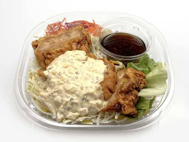 【セブン-イレブン】全国各地の限定メニューが気になる！新作お弁当・麺3選「北海道名物ラーメンサラダ　大盛タレザンギ」は甘めのタレザンギとタルタルソースが美味しそう！