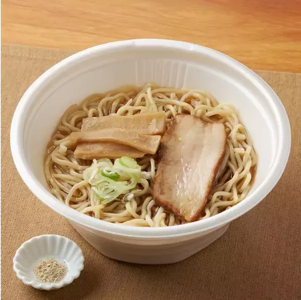 「【ファミリーマート】全部試したくなるご当地ラーメン類新作3選「【関西】天理スタミナラーメン監修　天理スタミナラーメン」は有名店監修のこだわりピリ辛スープが後を引く！」の画像