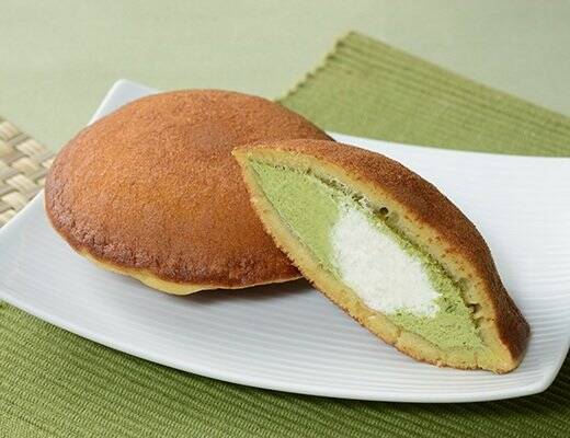 【ローソン】有名店とのコラボ商品もあり！本格スイーツを自宅で楽しむ新作3選「Uchi Café×森半　どらもっち　抹茶ミルク」はもっちり食感でクリームの2層仕立てで心ほどける