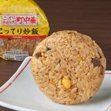 「【ファミリーマート】「こってりやみつき町中華」フェア！ファミマの新商品3選「こってり鶏白湯ラーメン」は鶏と野菜の旨みたっぷりの濃厚スープが気になる！」の画像3