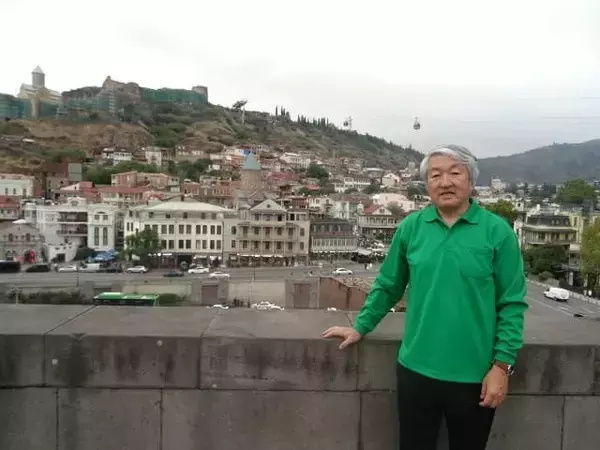 「【黒木亮】円安でも満喫可能！絶景と美食のジョージアを旅する」の画像