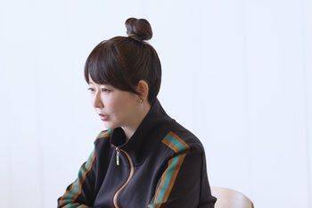 東村アキコさんインタビュー：実写化映画に自ら資金を出資し大成功、次は橋本環奈主演のドラマ初監督に挑むー