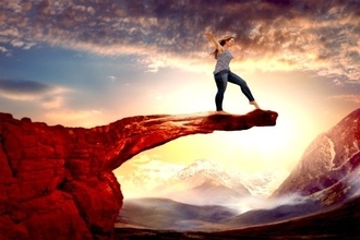 日経平均は一進一退。米政権に不透明感、当面は「上げ続ける相場はない」を念頭に