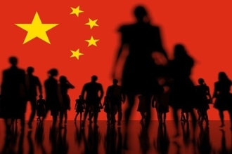 中国、61年ぶりの人口減。2022年経済は3.0%に失速。解決の糸口は？