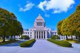 「【1993（平成5）年7月18日】新党躍進、既存政党に不信感」の画像1