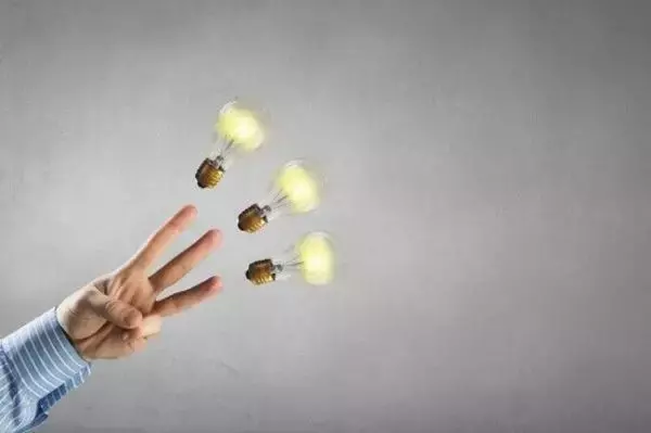 「5月のNISA記事5選：50～60歳からのNISA、初心者のための下げ相場対策、オールカントリーとS&P500両方投資はあり？<br />」の画像