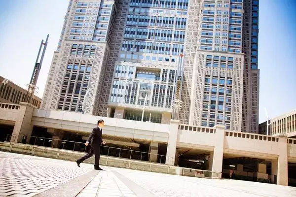 【1950（昭和25）年12月13日】地方公務員法公布