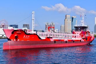 海の“脱・排ガス”加速！ 見た目もスゴイ「動力革命」な船が続々 2022年登場の新造船5選