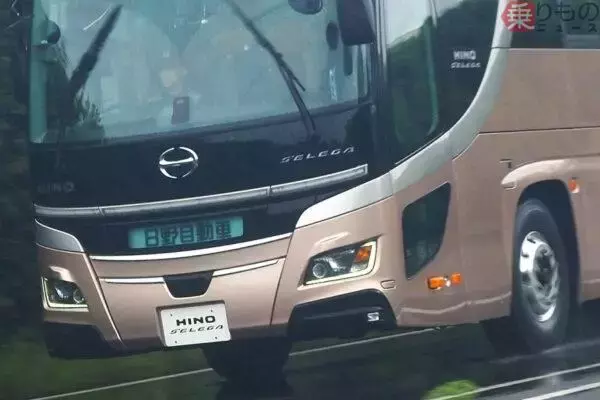運転士が気絶、バスが緊急停止…しなかった!? 日野の新型「セレガ」実演で珍事 「見破られた可能性がある」