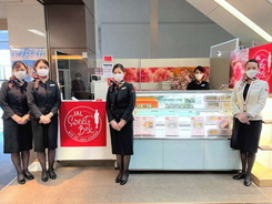 「JALのCAが考えたスイーツ」羽田空港で売られる ちょっと変わった「地域活性化」とは？