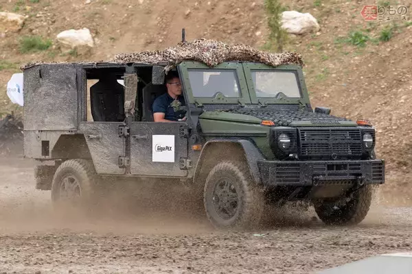 「史上最強の「ベンツGクラス」 特殊部隊も愛用する納得の理由 ドローンとも連携します！」の画像