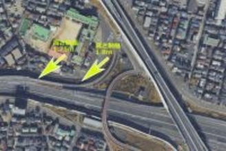 激低っ！「提灯殺しのガード」が千葉にもあった！ しかも「高速道路の下」に 実は最近長くなった？