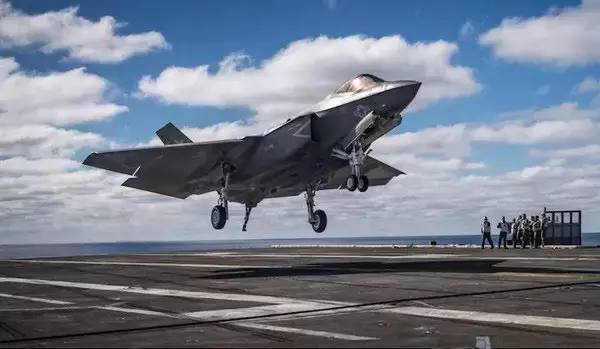 海没F-35Cに中国はどう出る？ 現場は南シナ海！ 有事へ発展する可能性はあるのか