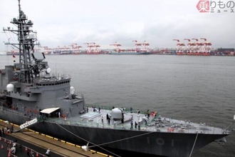 ヘリ格納庫になぜ「チャリ」が!? 護衛艦「むらさめ」に“超ローテク装備”が積まれている切実な事情とは