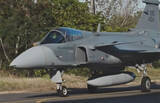 「南米仕様の超音速機「F-39E」国外演習に“初参加”ベース機体は「グリペン」しかしブラジル向きの特殊な機体である理由とは」の画像1